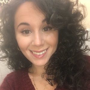 Meet your Posher, Antoinette